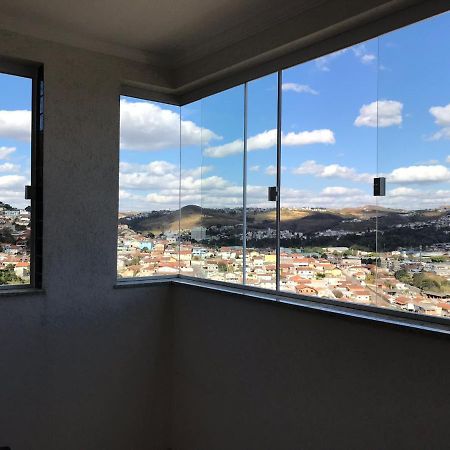 Apto 3 Quartos Com Espaco Gourmet E Vista Panoramica Посус-ди-Калдас Экстерьер фото