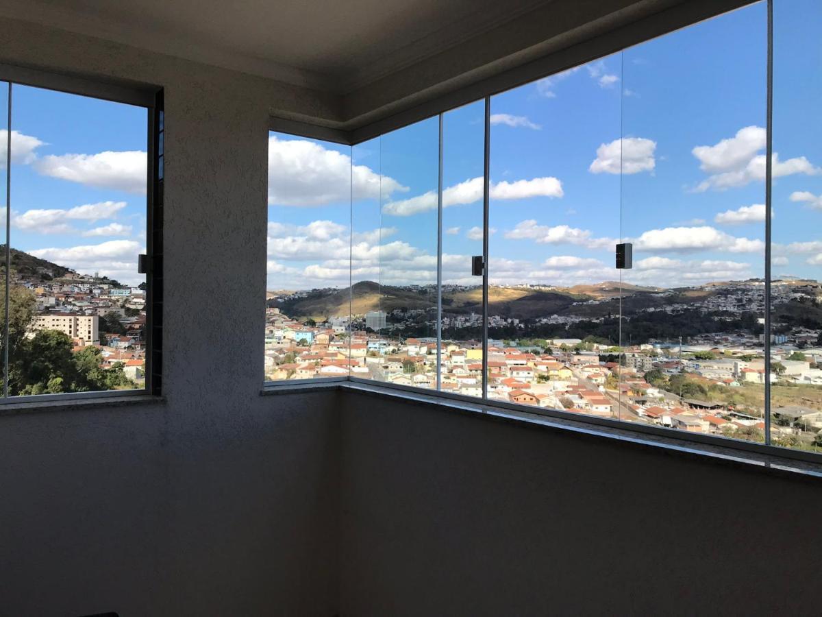 Apto 3 Quartos Com Espaco Gourmet E Vista Panoramica Посус-ди-Калдас Экстерьер фото